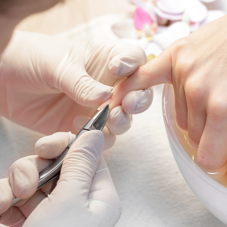 Q NAIL SPA 